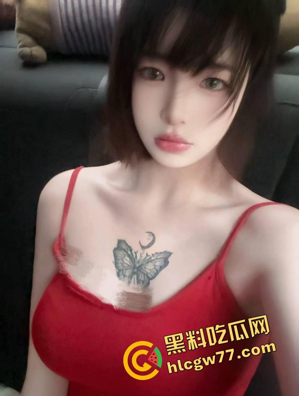 渭南骚气少妇『林曼曼』前戏自己做，三指齐插像搅拌机，还没开始就自己喷了，你行你上她可能不要你！-4