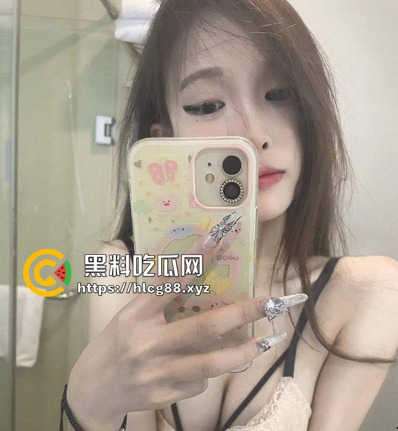 广东职业技术学院19岁母狗【李颖莹】清纯反差婊粉嫩馒头逼 大尺度裸舞用笔自慰视频调教 很有撸点！-3